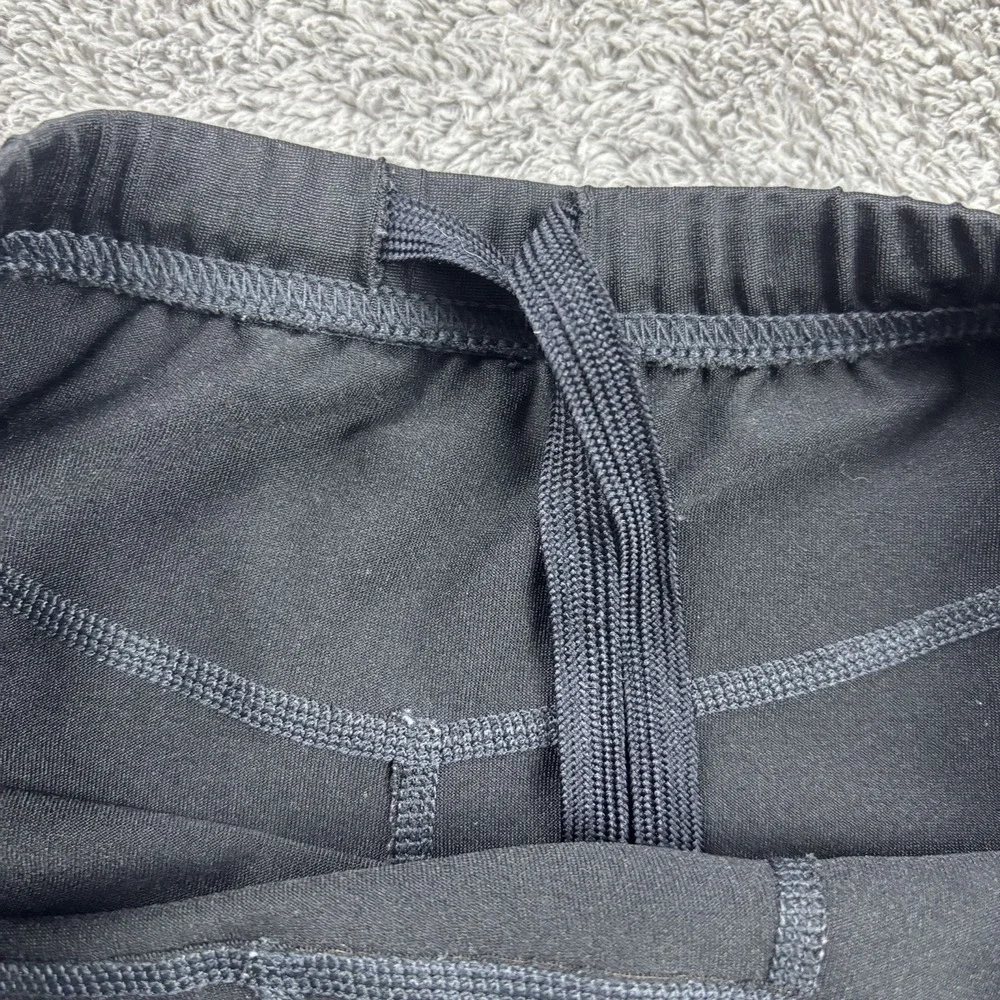 New Balance‎ Yoga Running Pants Womens Small Black Workout Lightning Dry Capri